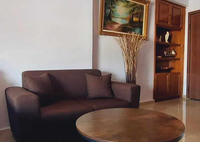 Black Flox Apartment